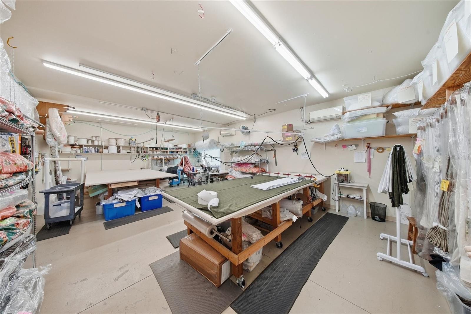 LAKE CHAPMAN SUB - Commercial Sale