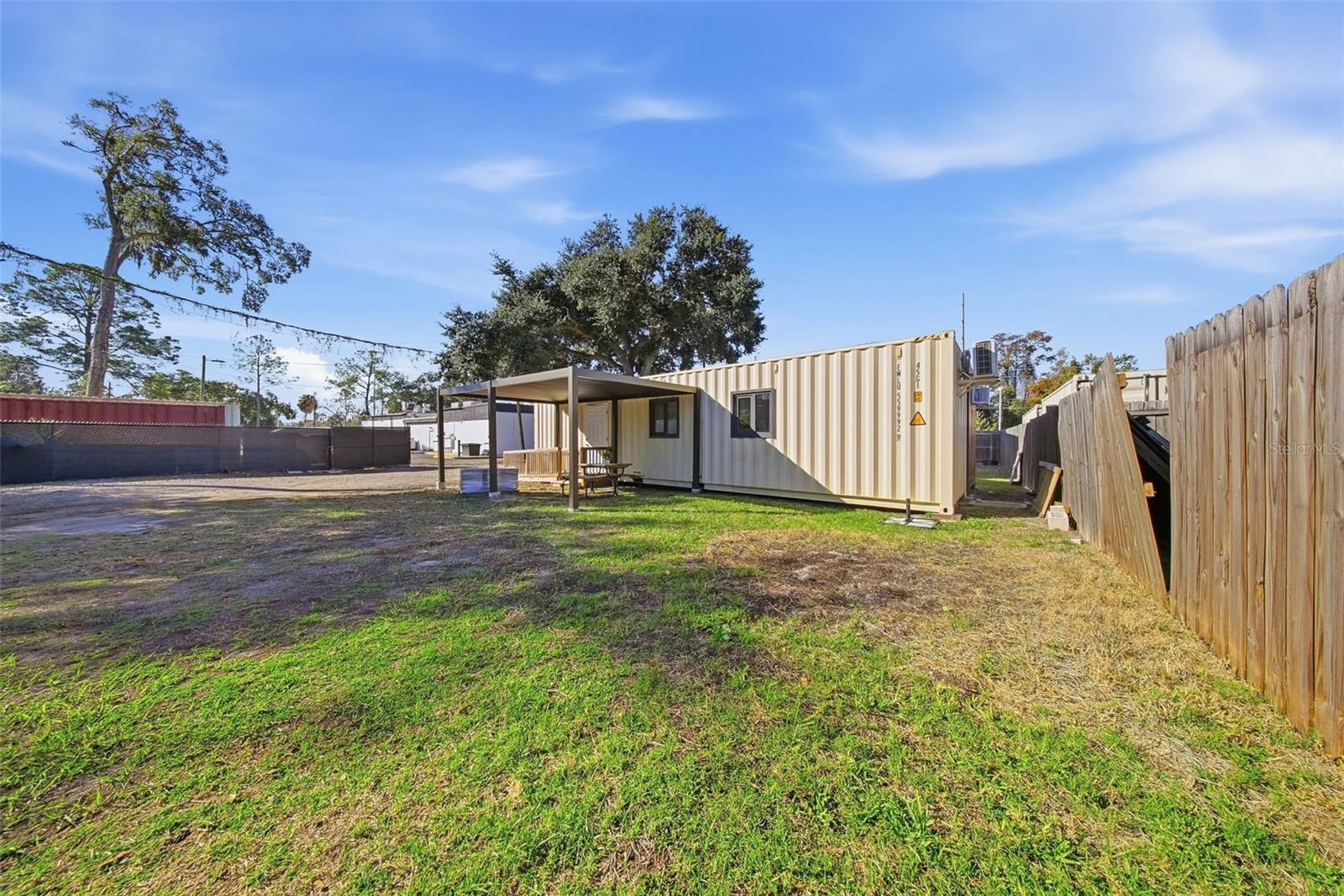 LAKE CHAPMAN SUB - Commercial Sale