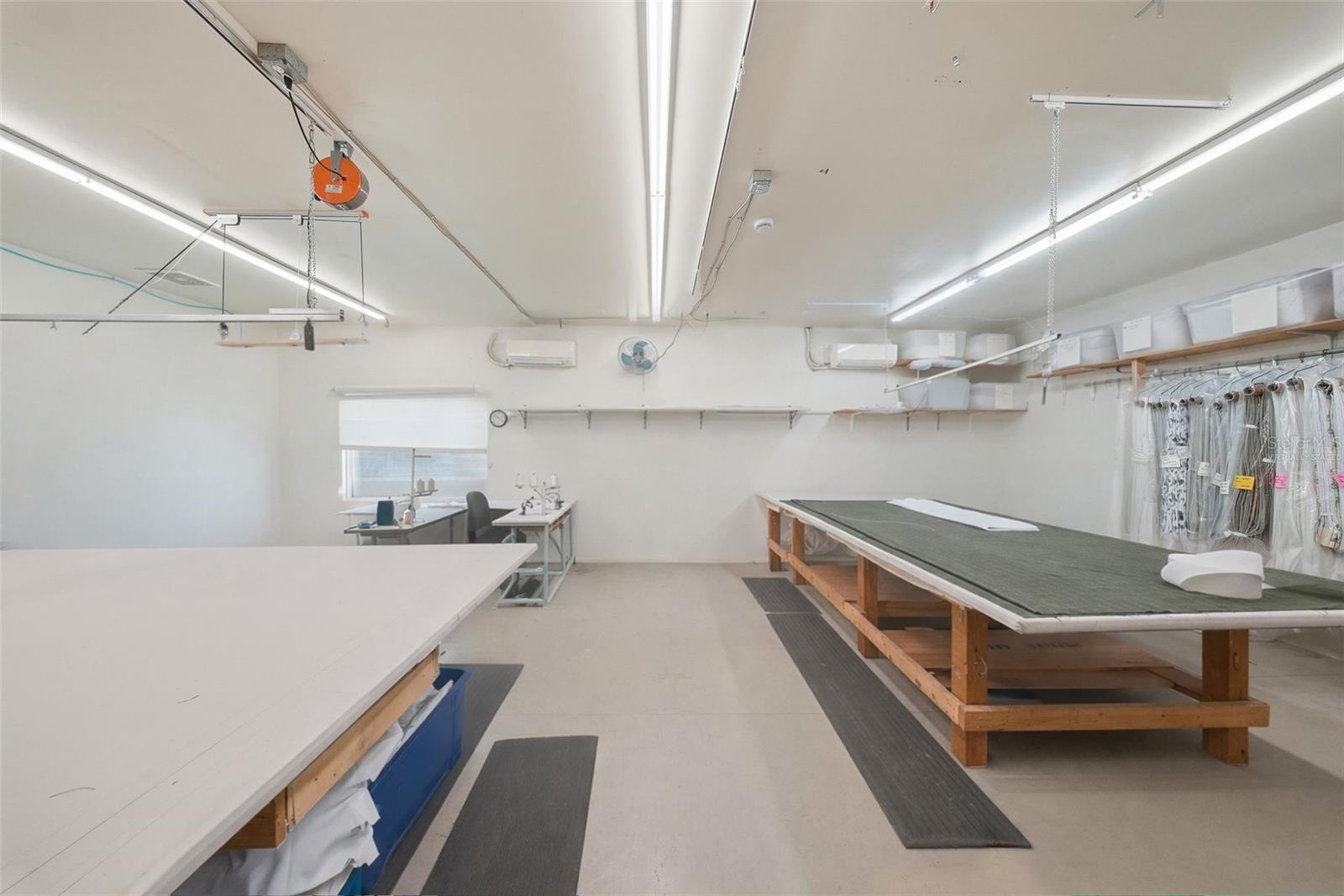 LAKE CHAPMAN SUB - Commercial Sale