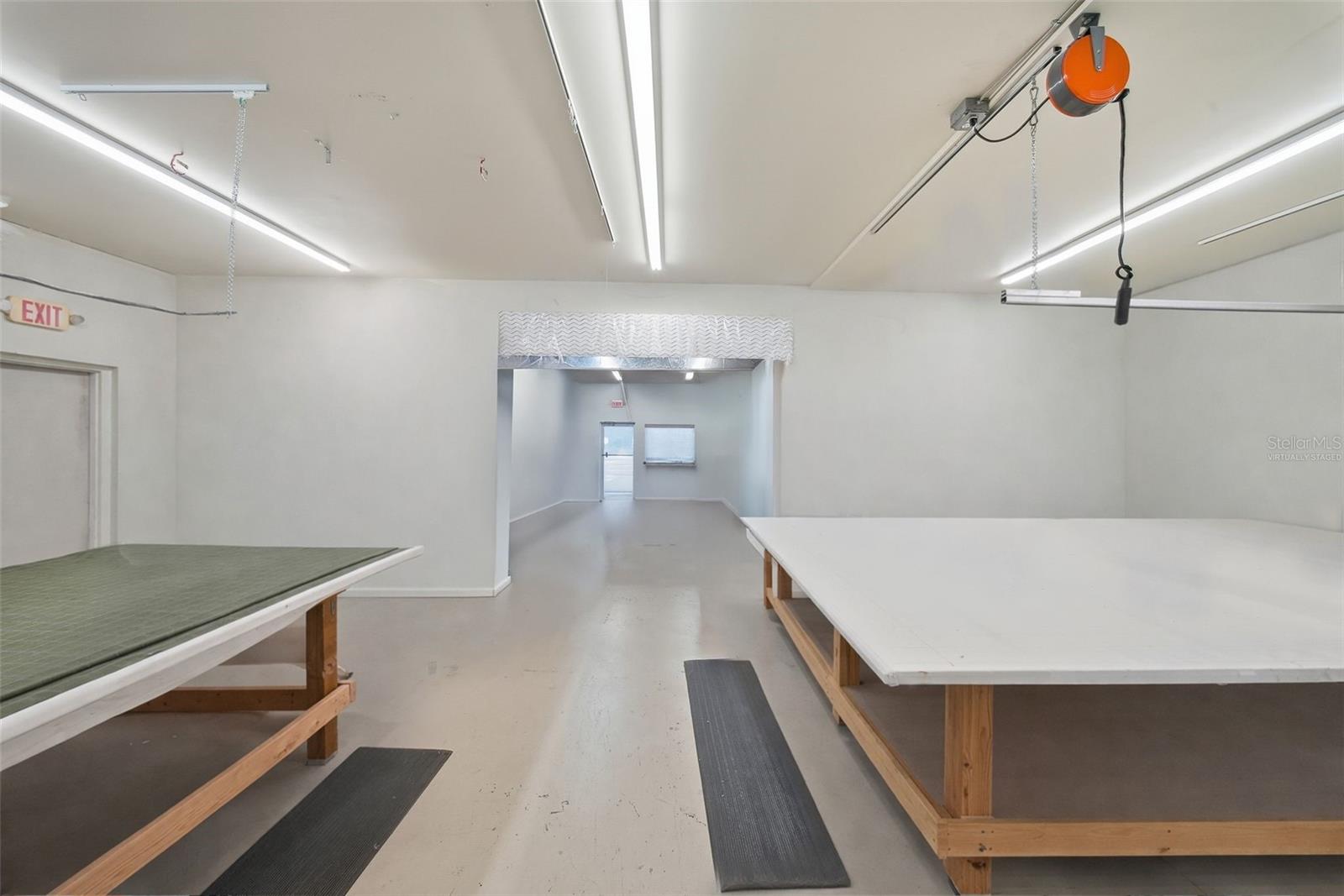 LAKE CHAPMAN SUB - Commercial Sale