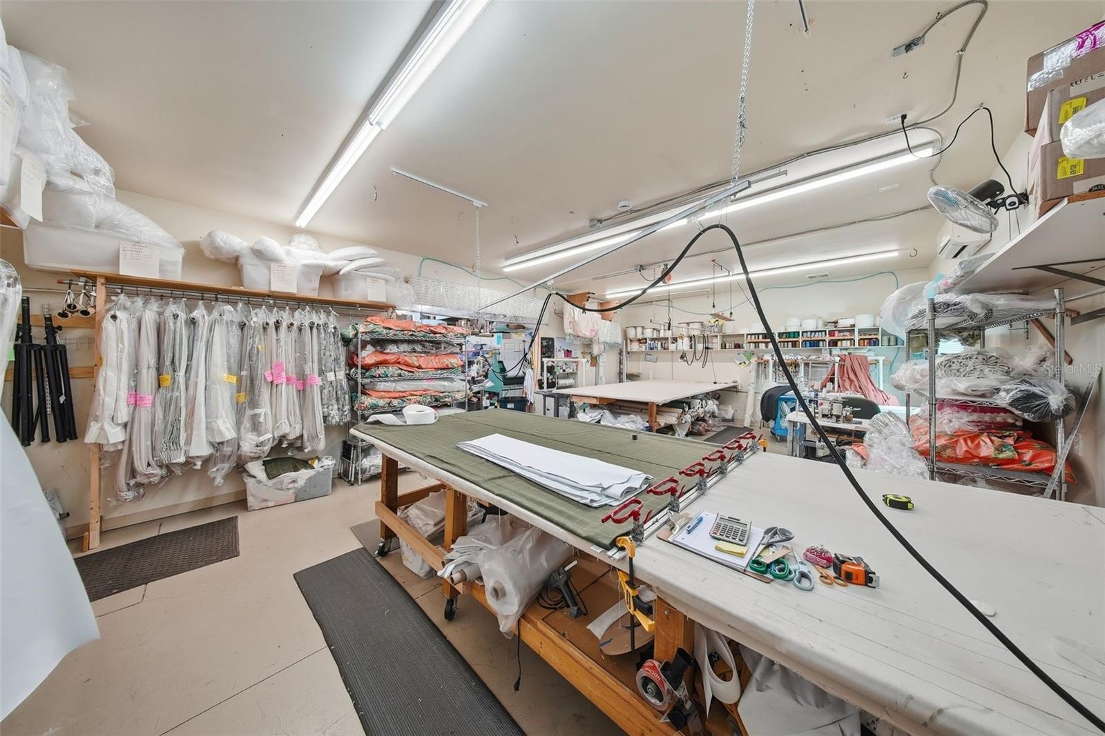 LAKE CHAPMAN SUB - Commercial Sale