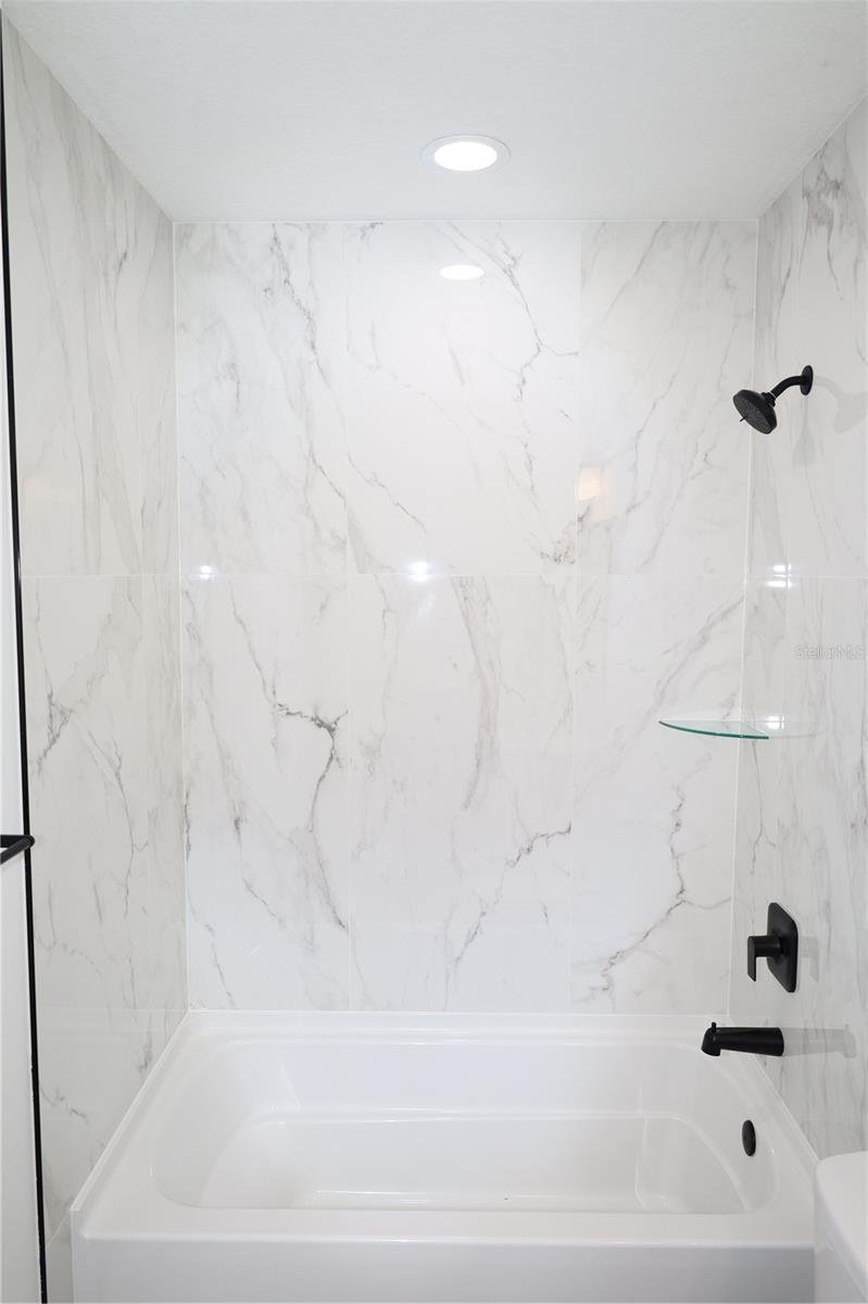 ARMSTRONGS ADD DELAND - Residential