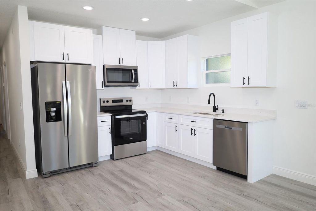 Photo of 630 S Adelle Avenue, Deland, FL 32720 (MLS # V4946245)