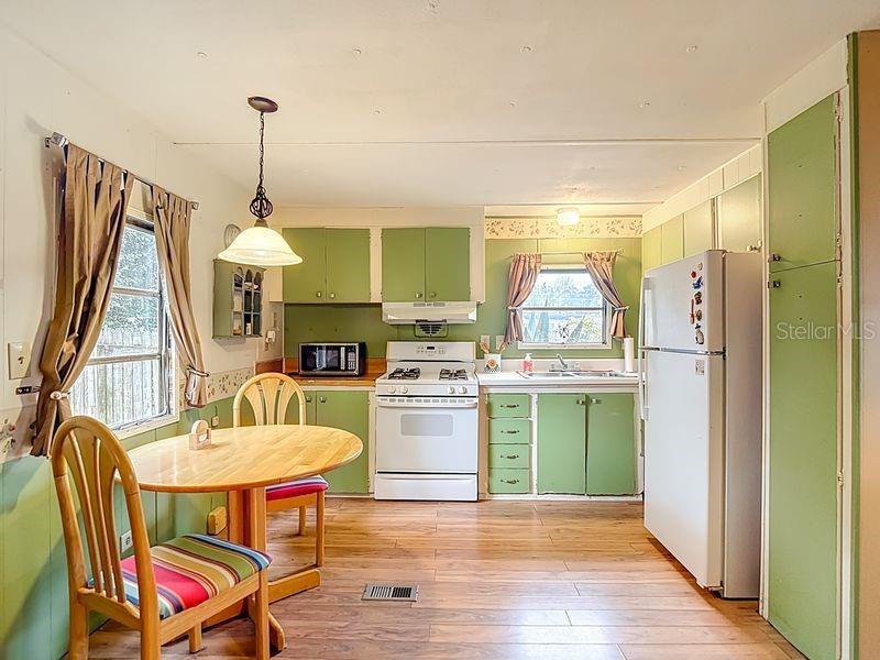 PORT RICHEY LAND CO - Residential