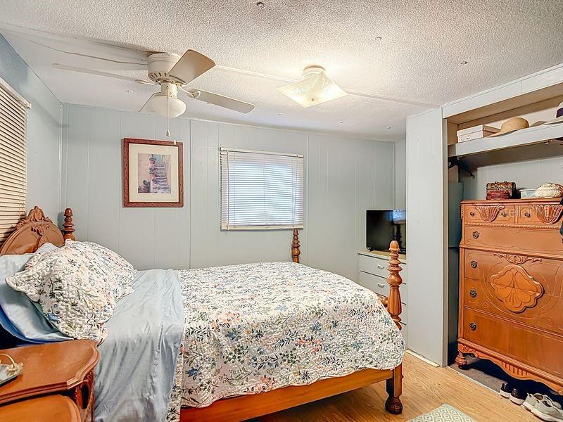 PORT RICHEY LAND CO - Residential