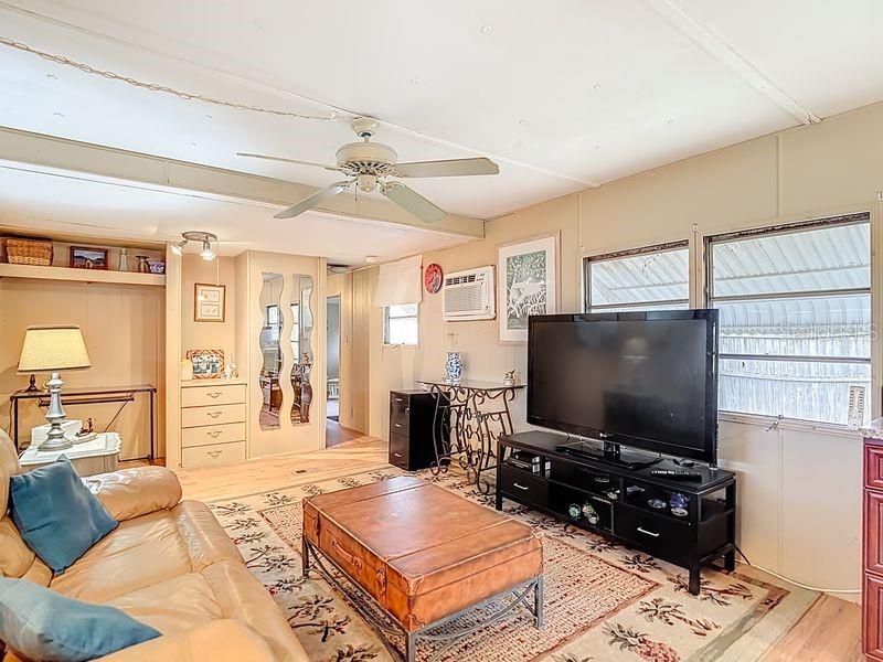 PORT RICHEY LAND CO - Residential