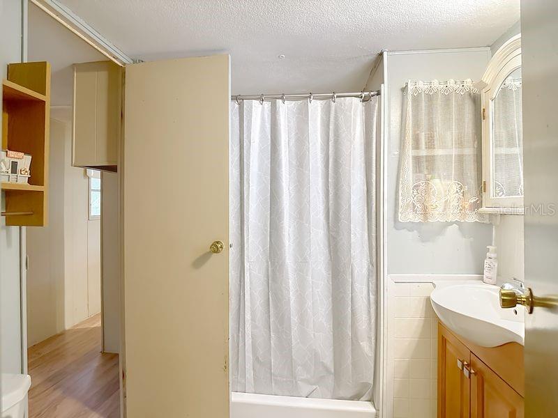 PORT RICHEY LAND CO - Residential