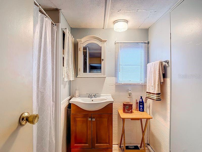 PORT RICHEY LAND CO - Residential