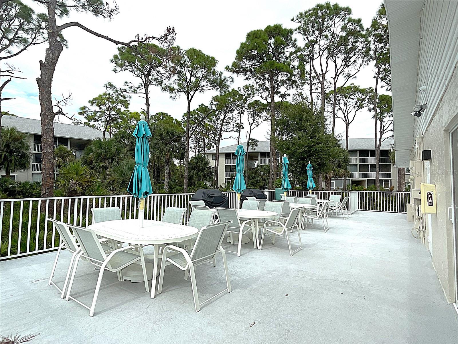 NAPLES SANDPIPER BAY CLUB - Residential Lease