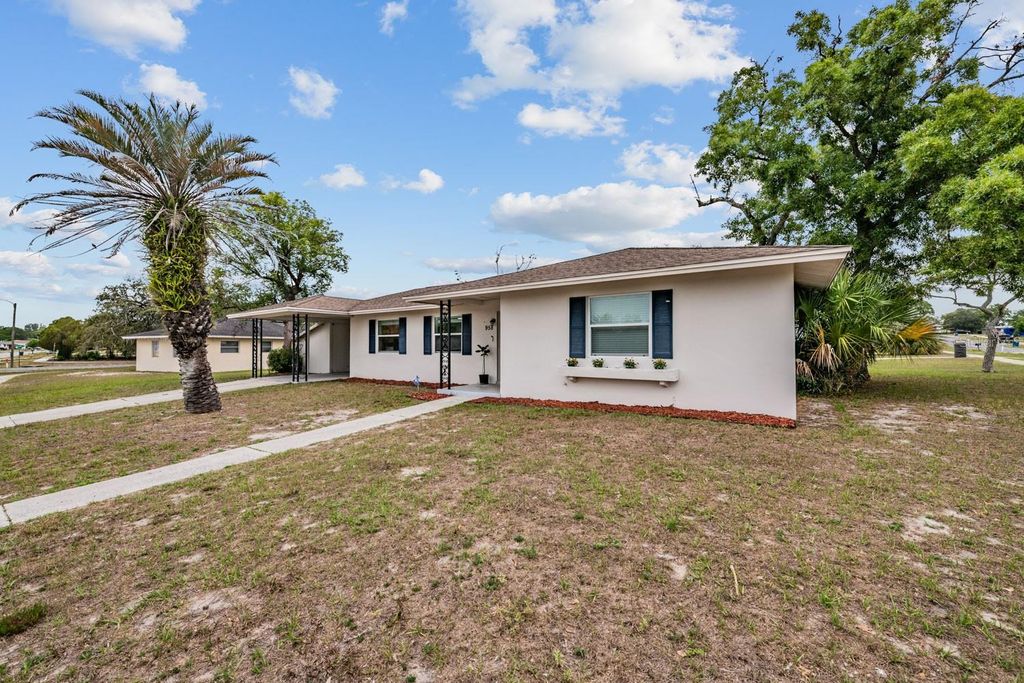 Photo of 958 Cobblestone Drive, Spring Hill, FL 34606 (MLS # TB8508097)