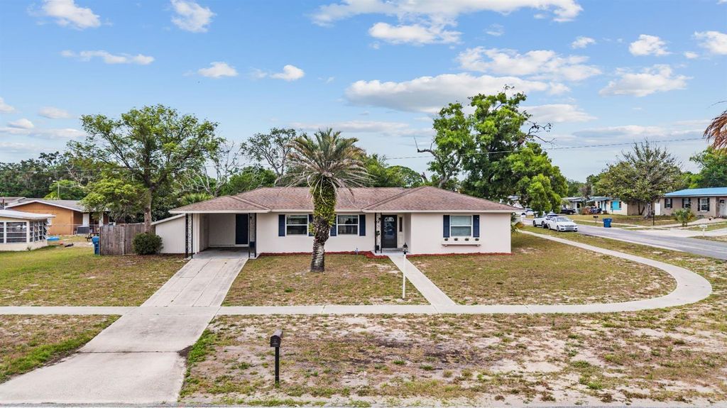 Photo of 958 Cobblestone Drive, Spring Hill, FL 34606 (MLS # TB8508097)