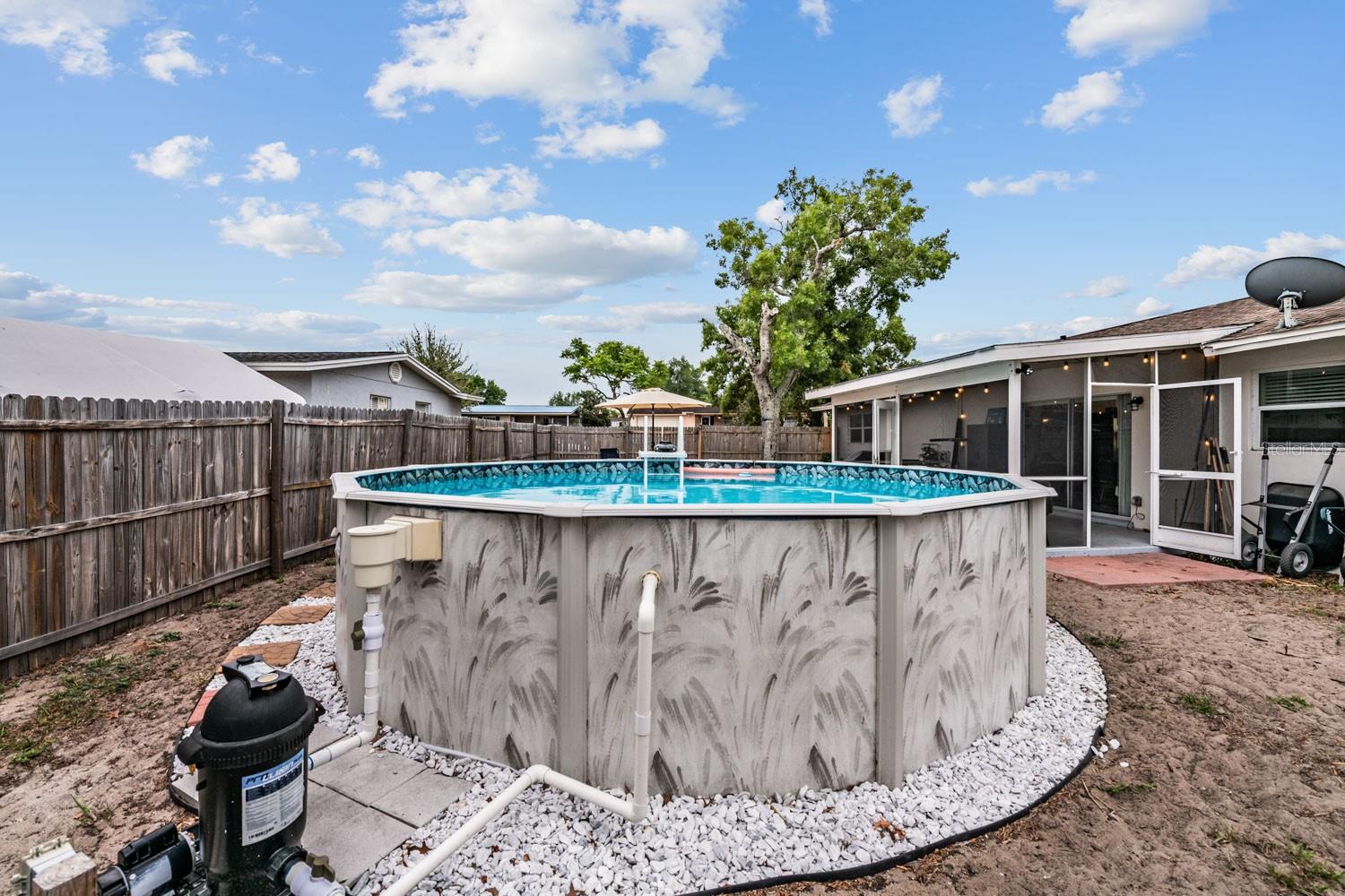 SPRING HILL - Residential