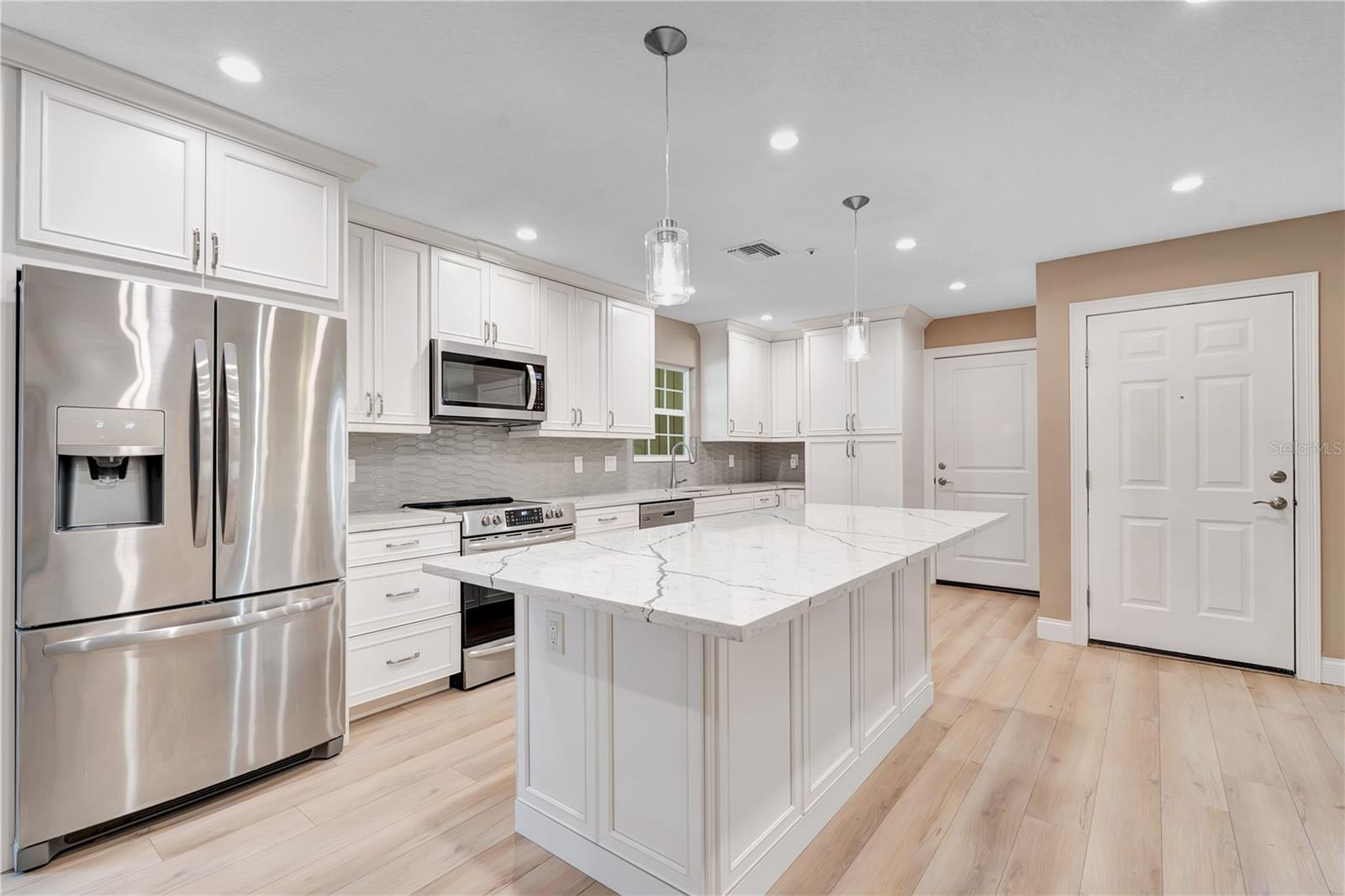 668 POST OAK CIRCLE 116