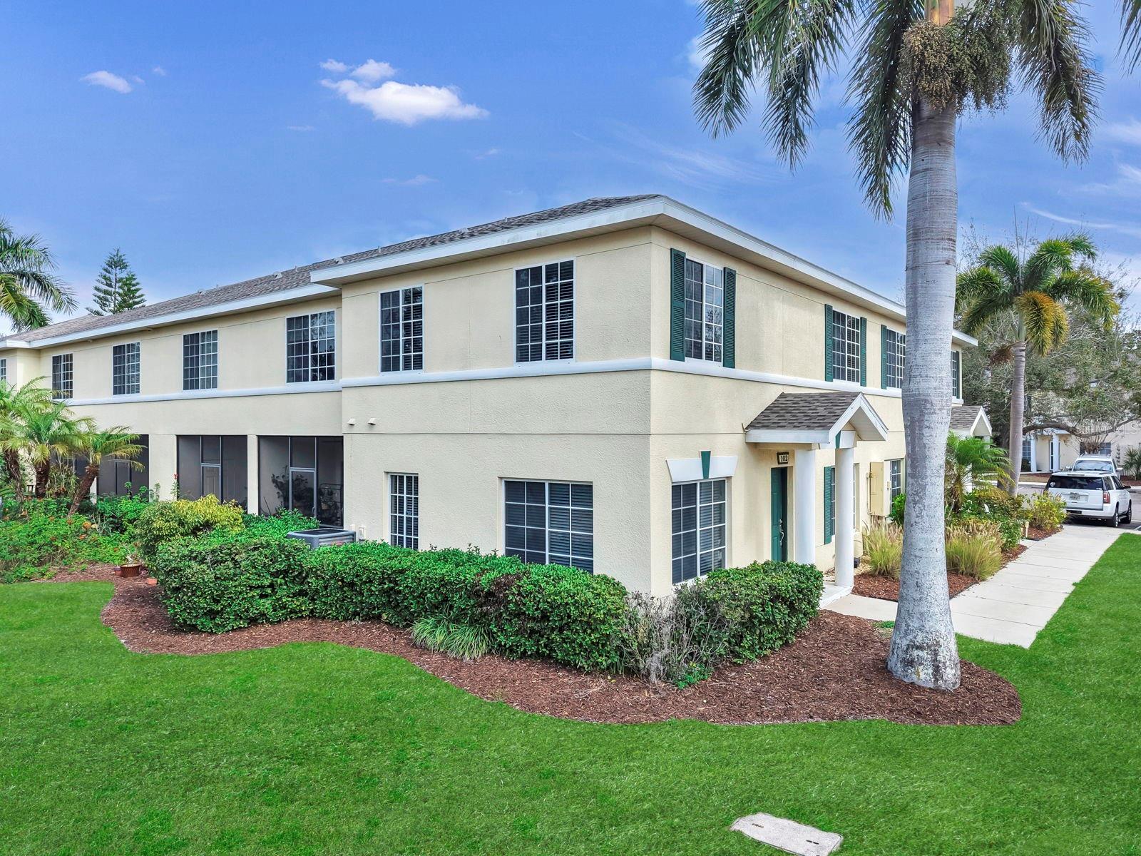 THE TWNHMS AT LIGHTHOUSE COVE VI - Residential