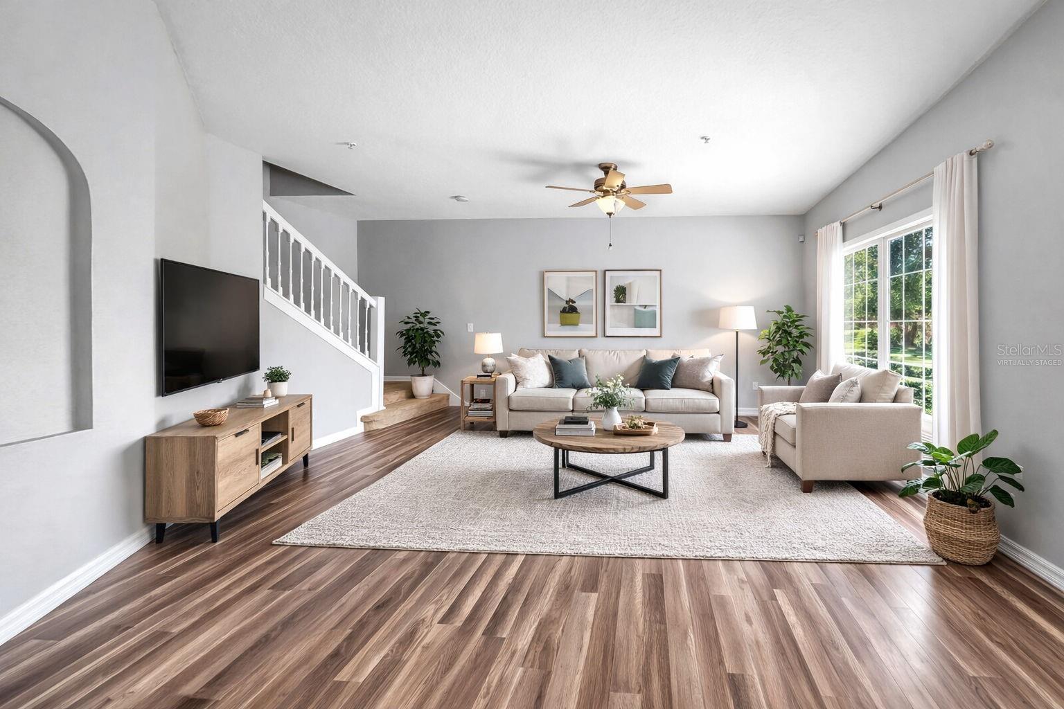 THE TWNHMS AT LIGHTHOUSE COVE VI - Residential