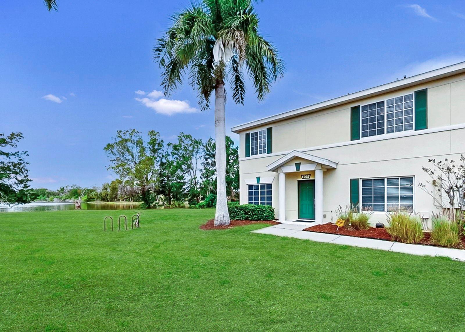 THE TWNHMS AT LIGHTHOUSE COVE VI - Residential