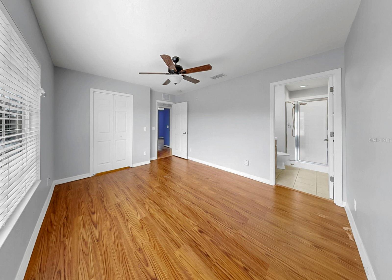 THE TWNHMS AT LIGHTHOUSE COVE VI - Residential