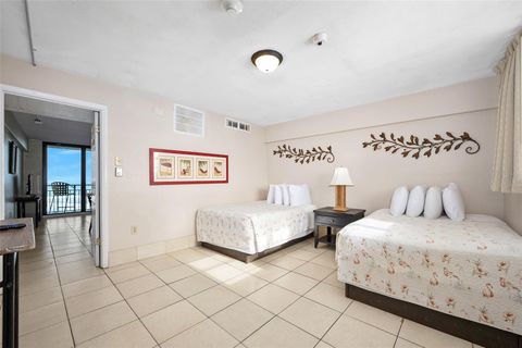 Condominium in DAYTONA BEACH SHORES FL 2301 ATLANTIC AVENUE 5.jpg