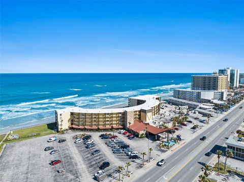 Condominium in DAYTONA BEACH SHORES FL 2301 ATLANTIC AVENUE 29.jpg