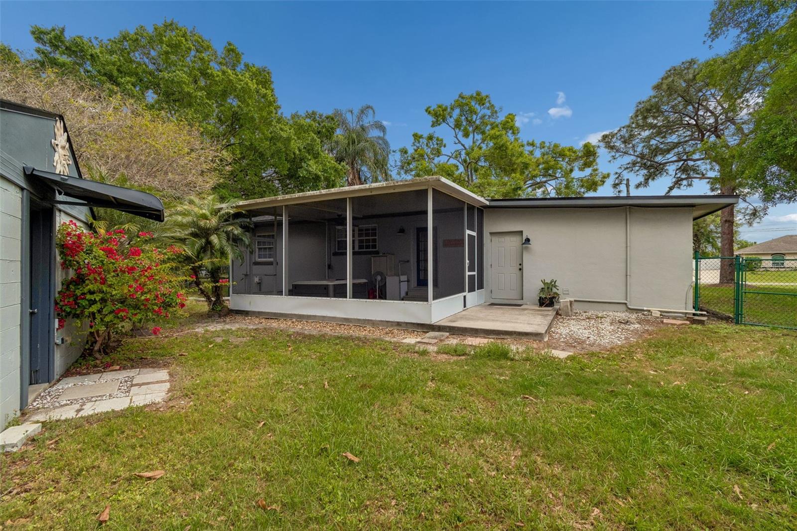 SWEETWATER ESTATES - Residential