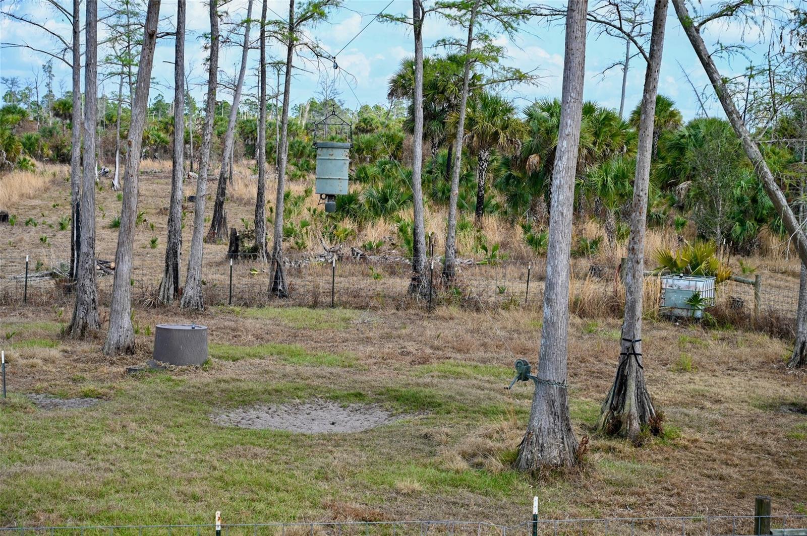 ACREAGE HEADER - Land