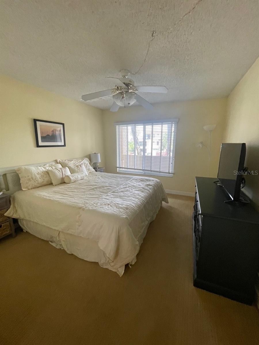 BELLEAIR KEY CONDO - Residential Lease