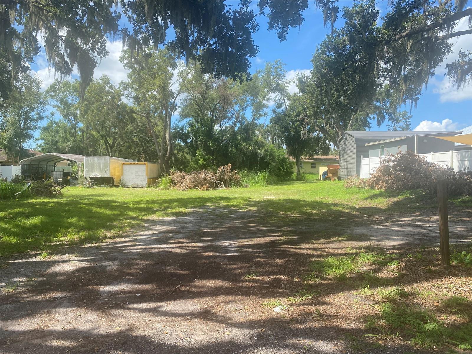 VACANT BUILDABLE LOT. RARE FIND. NO HOA OR CDD FEES. FLOOD ZONE X. SELLER HAS 2 OTHER LOTS FOR SALE ON THE SAME STREET.