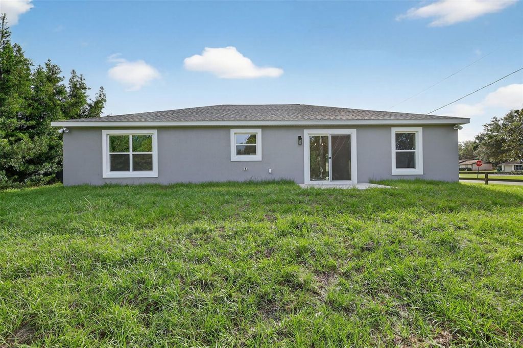 Photo of 1220 Padgett Circle, Lady Lake, FL 32159 (MLS # G5103609)