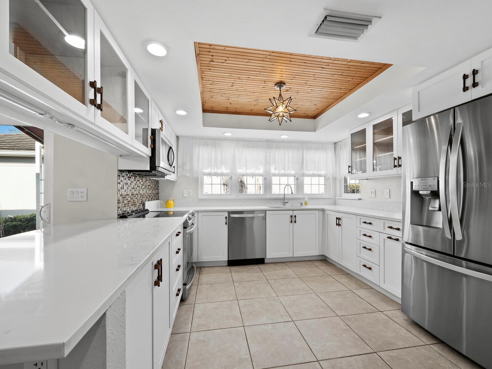 WINDING OAKS - Residential