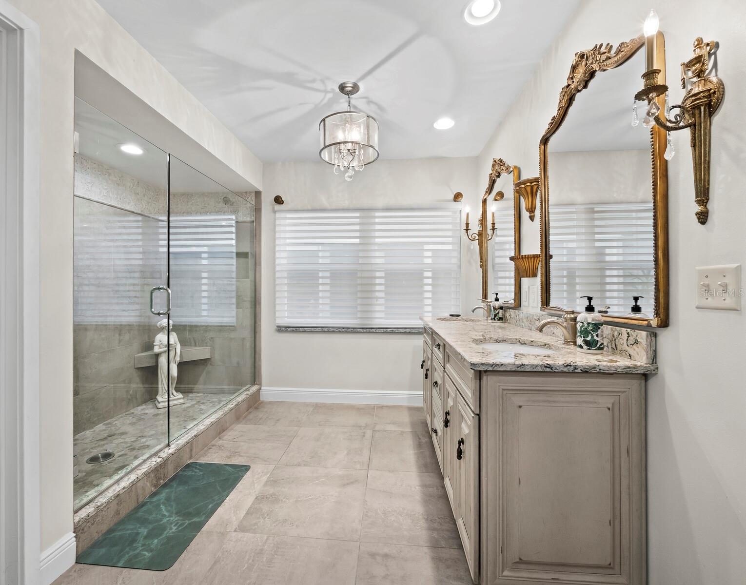 WINDING OAKS - Residential