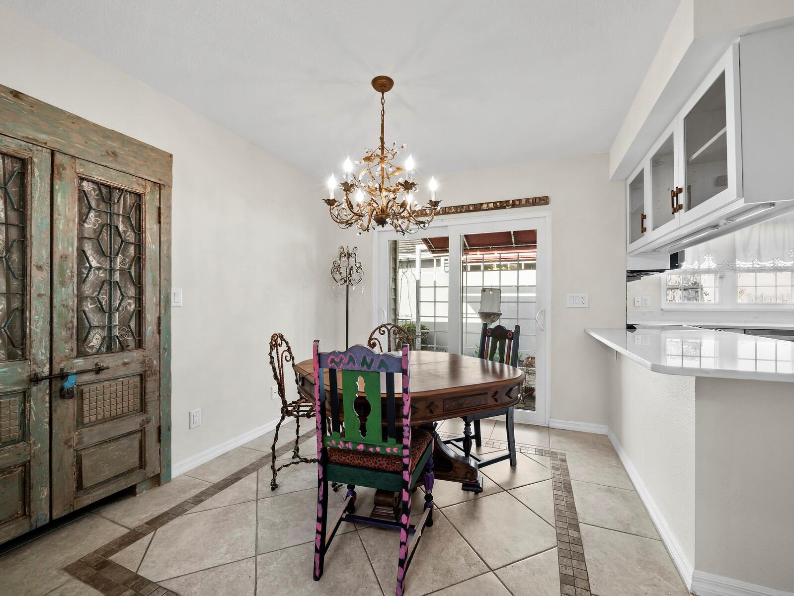 WINDING OAKS - Residential