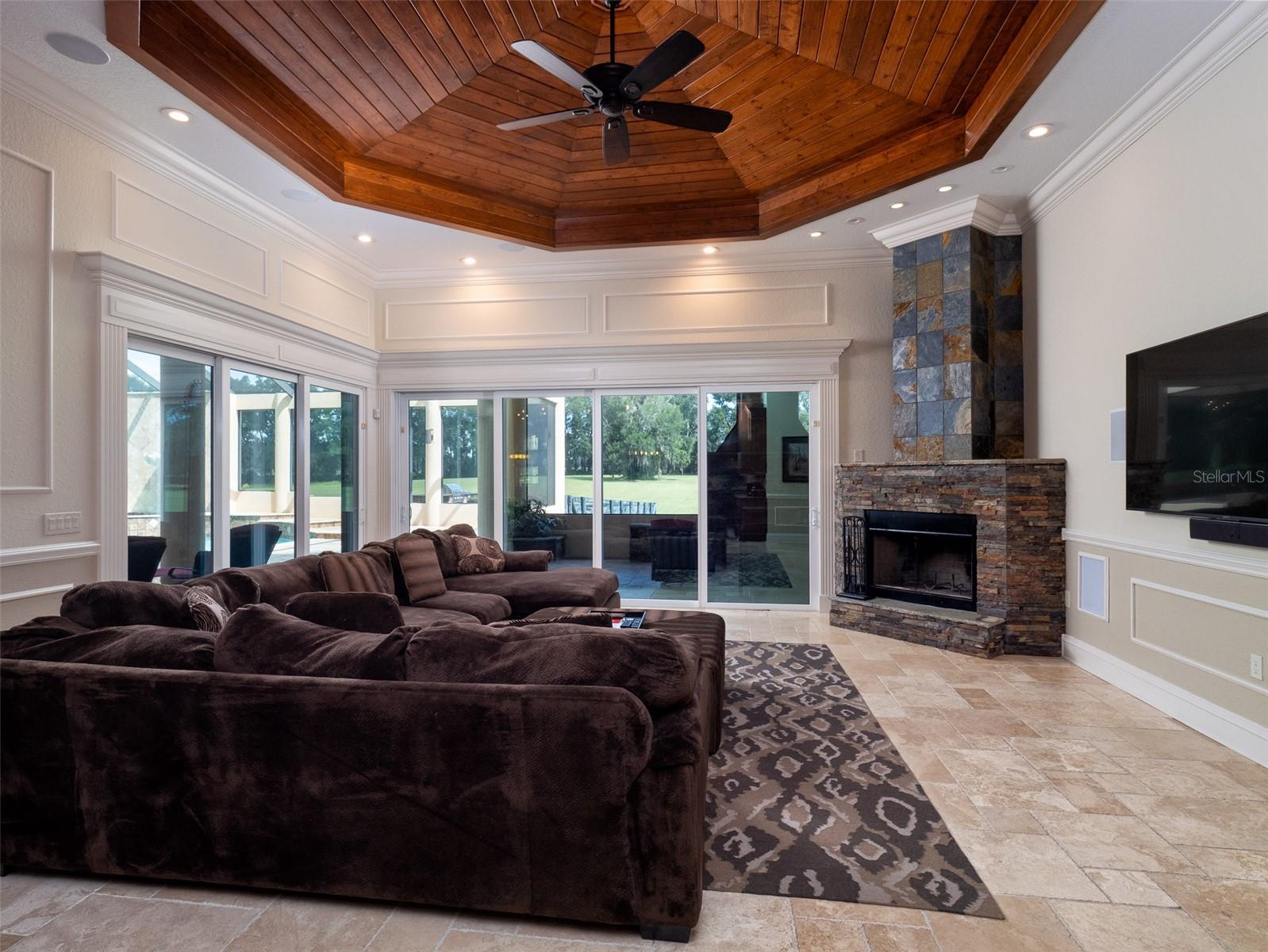 SADDLEBROOK EQUESTRIAN PARK - Residential