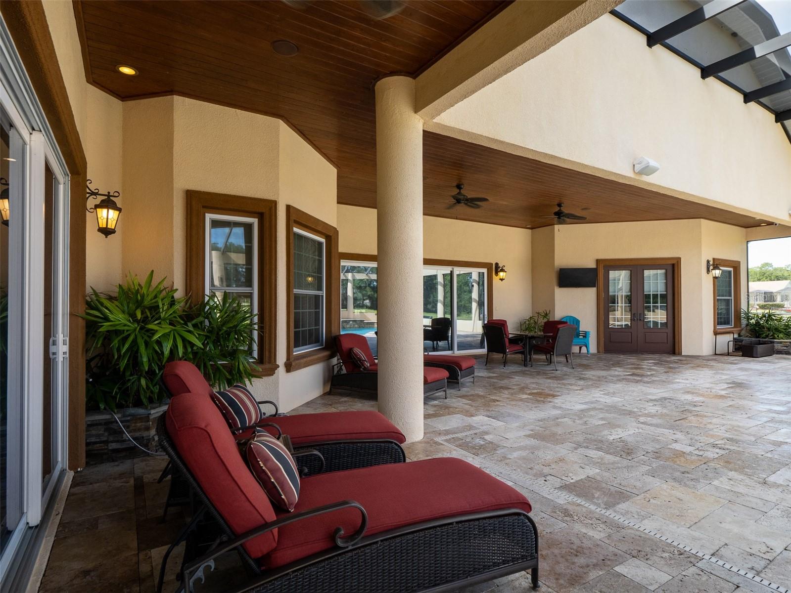 SADDLEBROOK EQUESTRIAN PARK - Residential