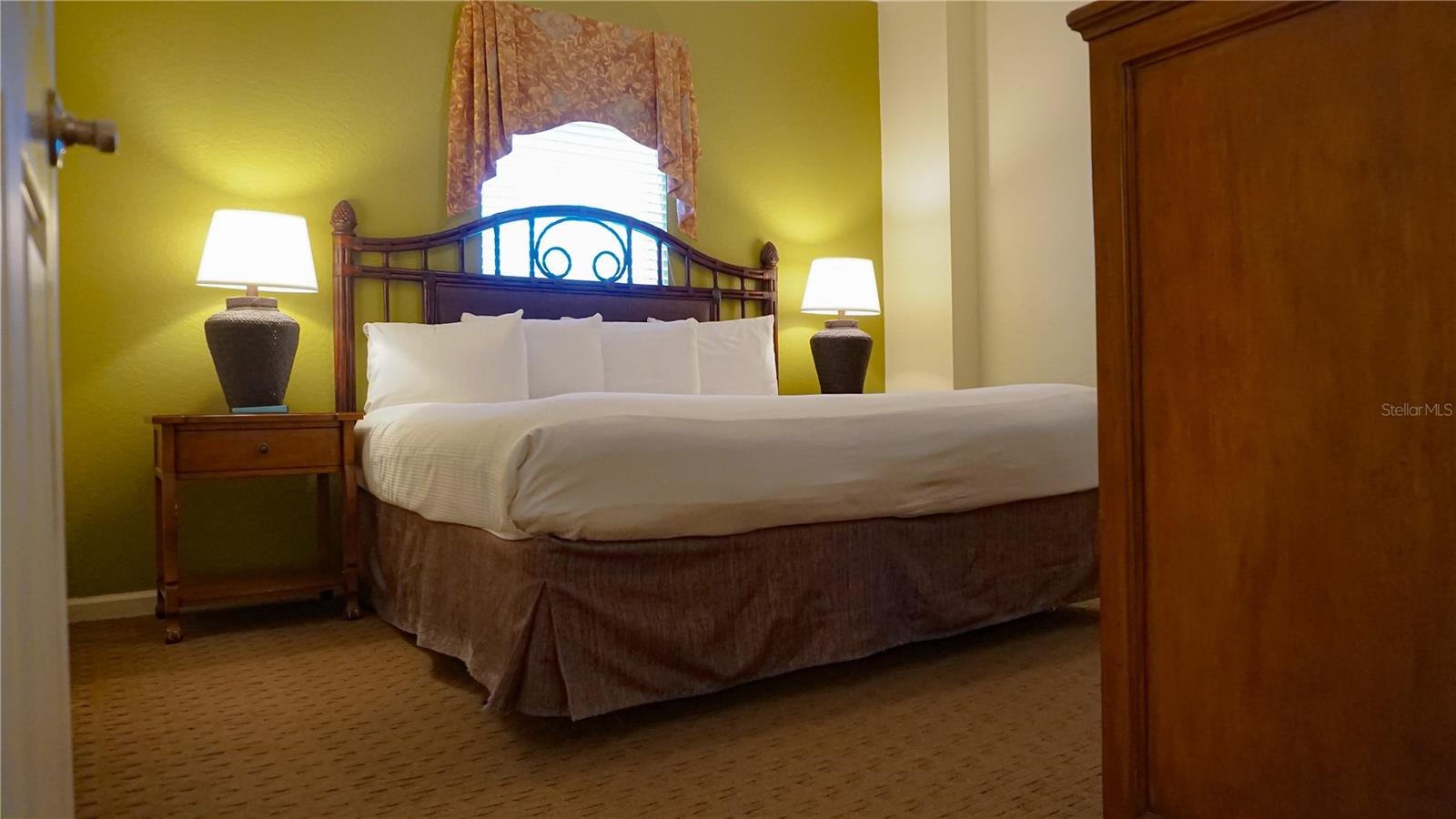 LAKE BUENA VISTA RESORT VILLAGE - Residential