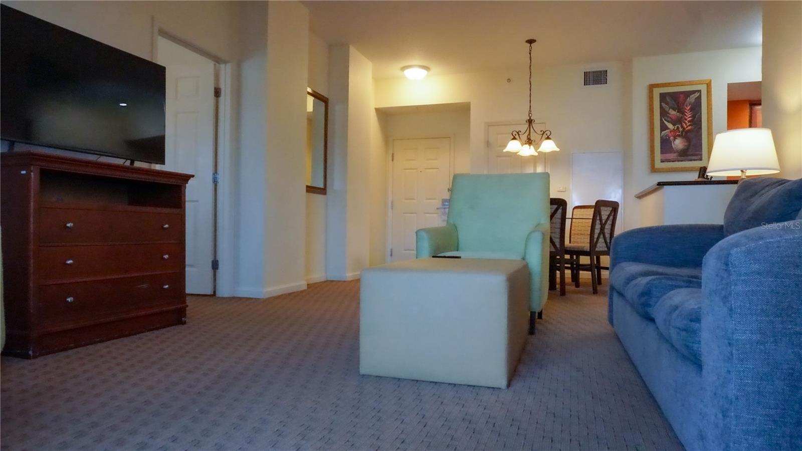 LAKE BUENA VISTA RESORT VILLAGE - Residential