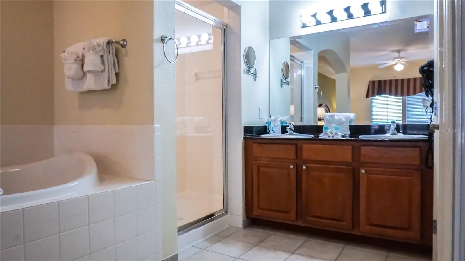 LAKE BUENA VISTA RESORT VILLAGE - Residential