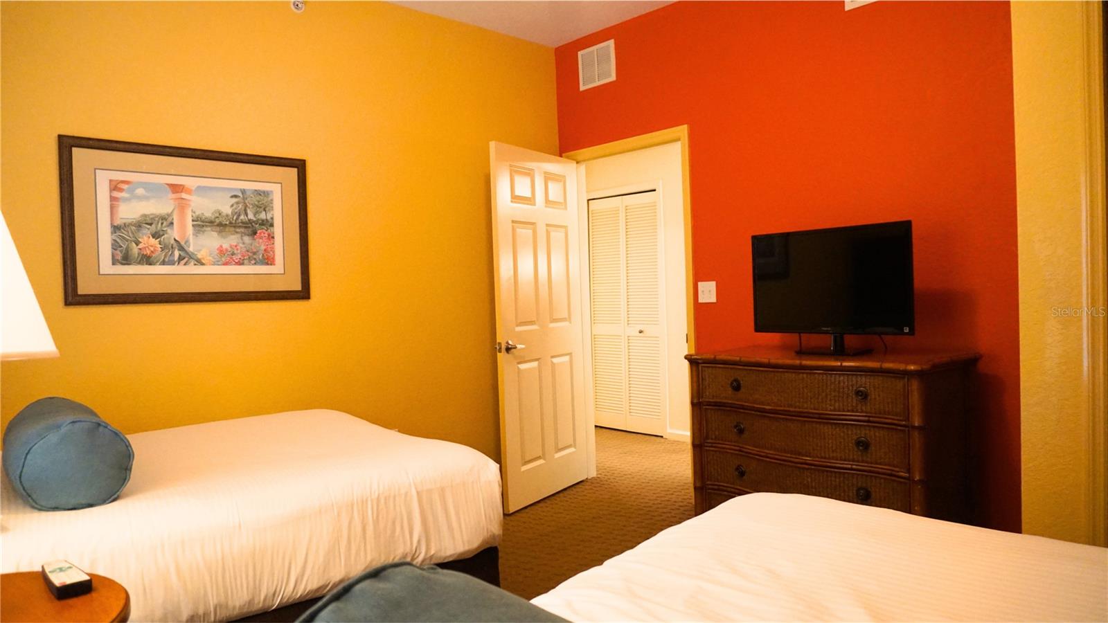 LAKE BUENA VISTA RESORT VILLAGE - Residential