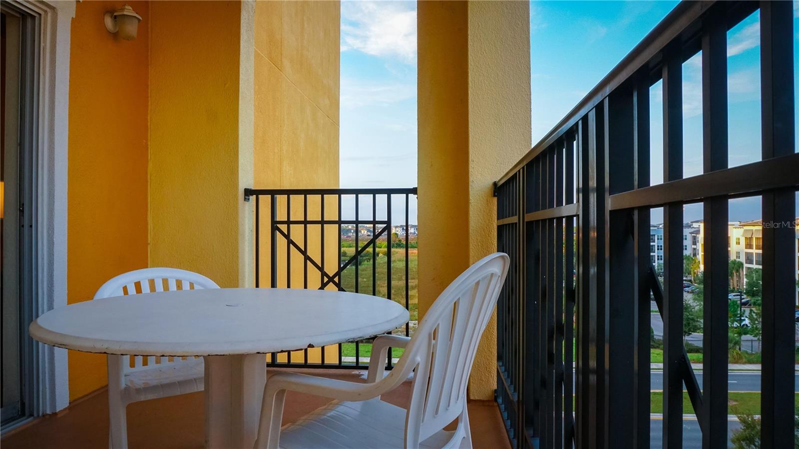 LAKE BUENA VISTA RESORT VILLAGE - Residential