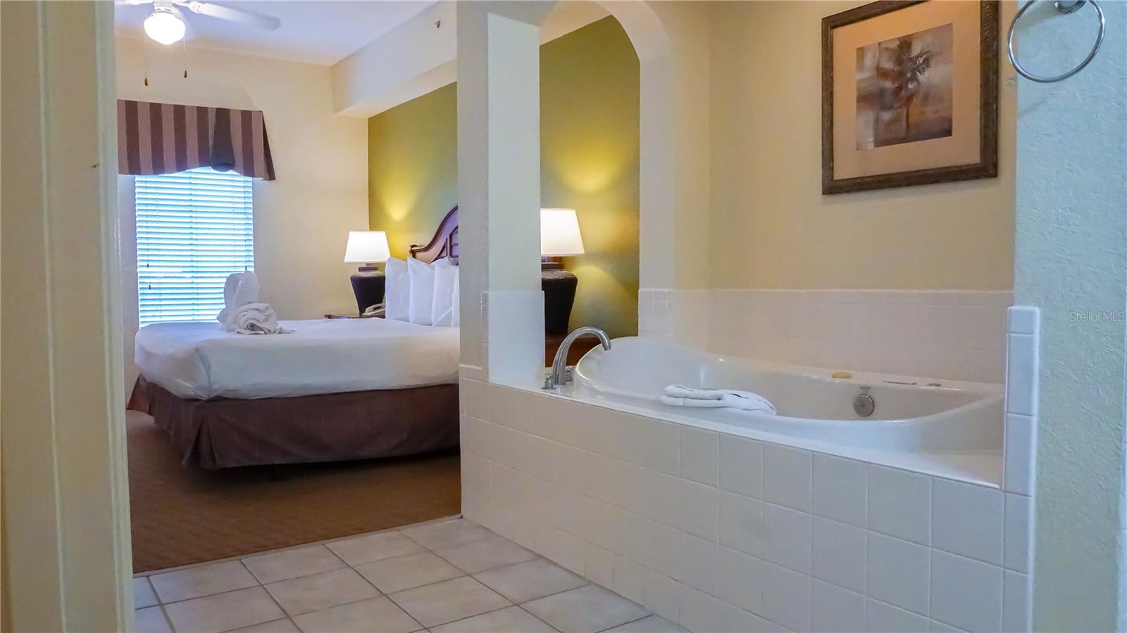 LAKE BUENA VISTA RESORT VILLAGE - Residential