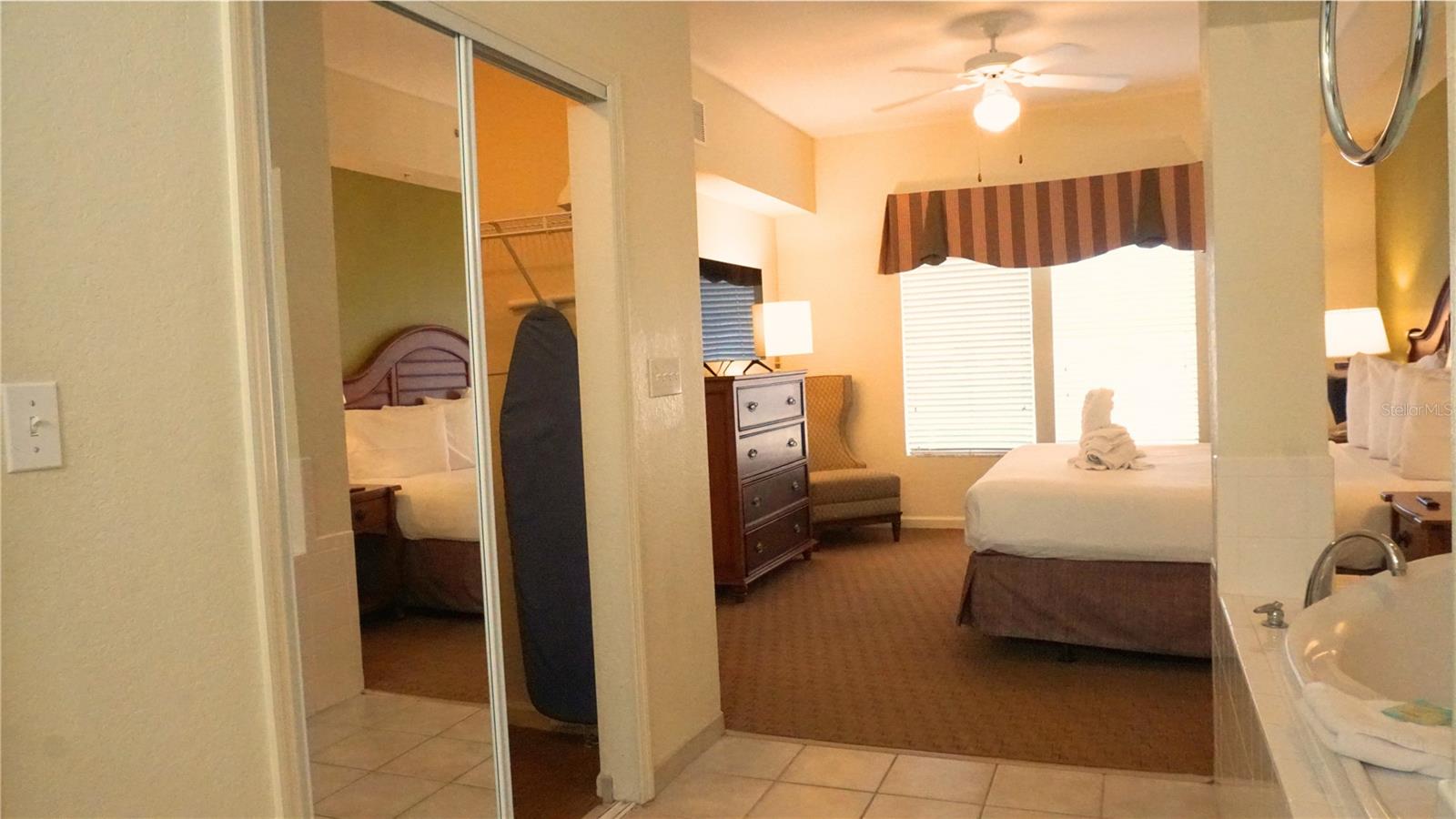 LAKE BUENA VISTA RESORT VILLAGE - Residential