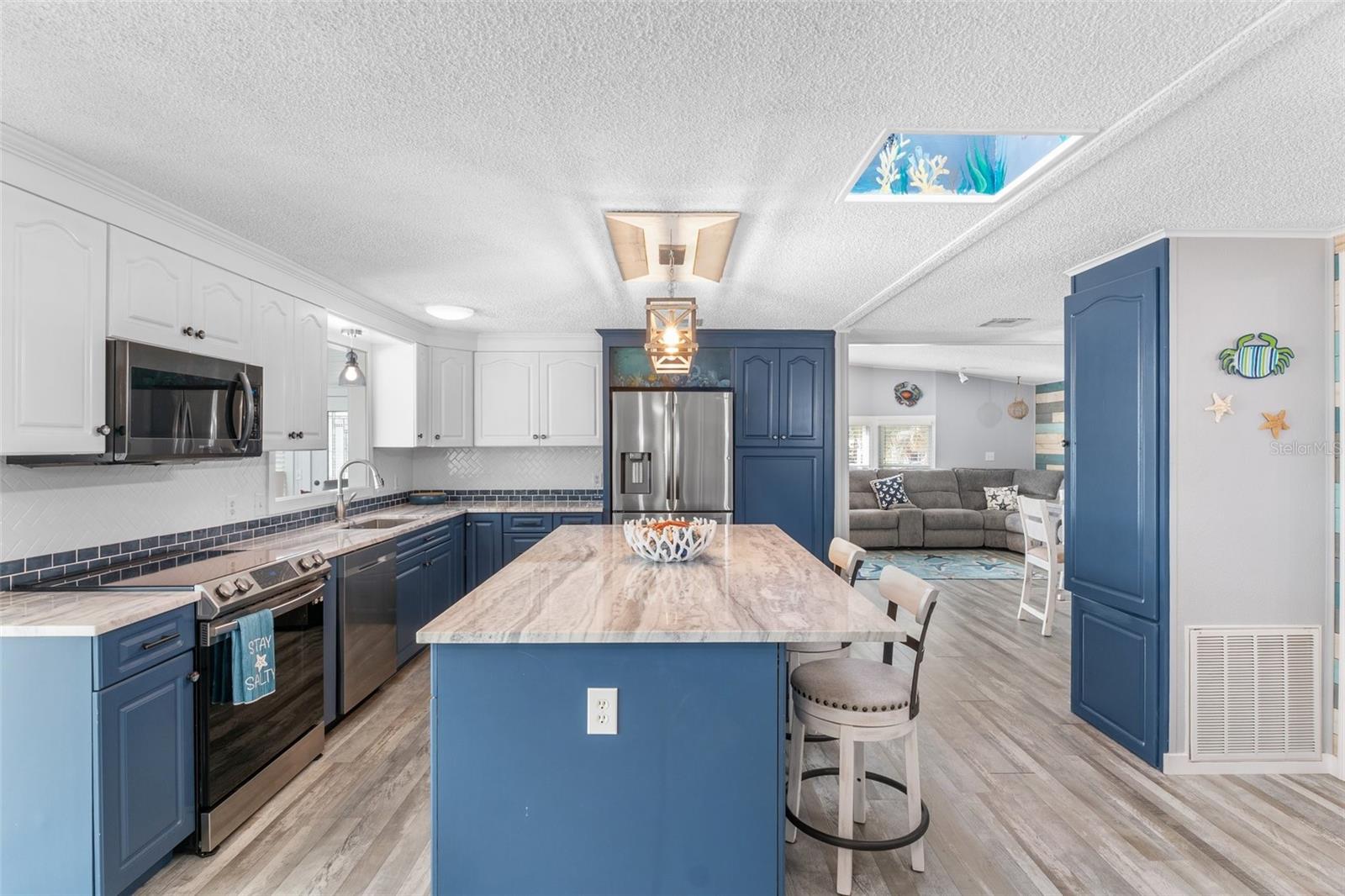 LAZY RIVER MHP - Residential