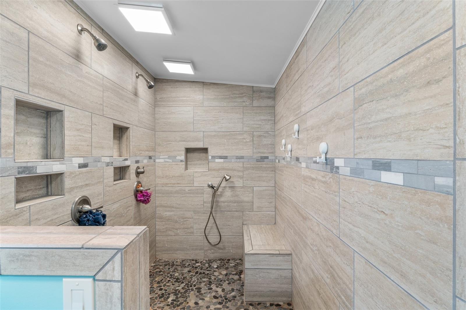LAZY RIVER MHP - Residential