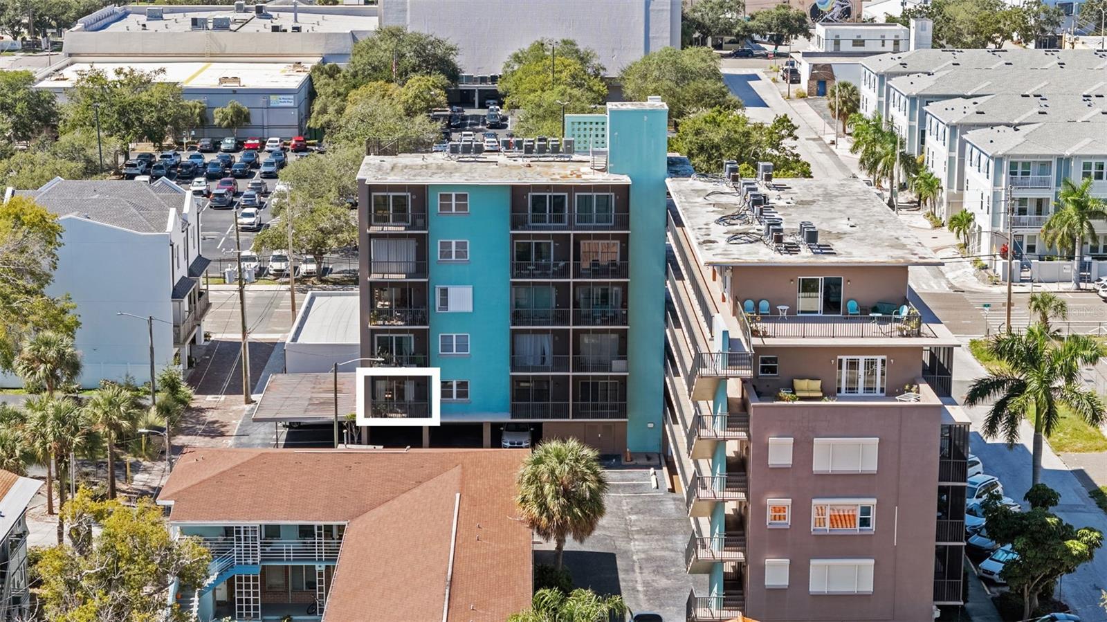 LAKE PALMS APTS CO-OP - Residential