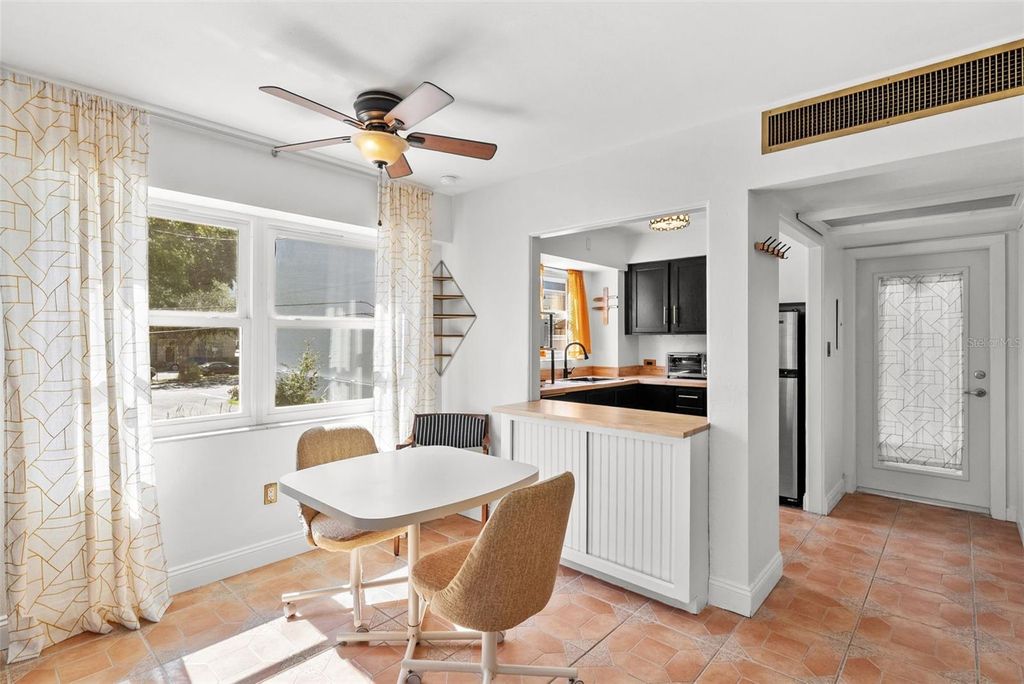 Photo of 750 Burlington Avenue N #1H, St Petersburg, FL 33701 (MLS # TB8440166)