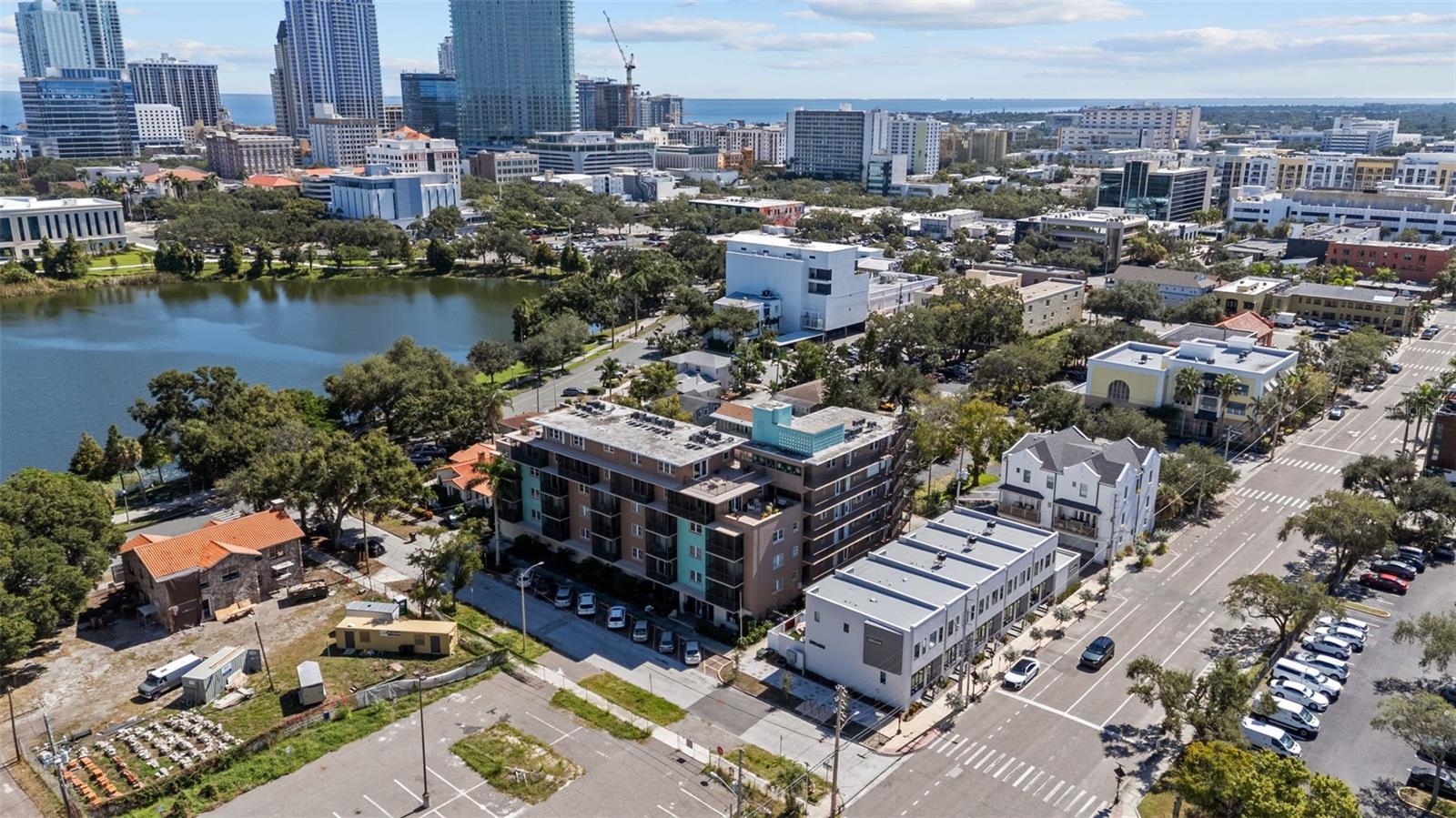 LAKE PALMS APTS CO-OP - Residential