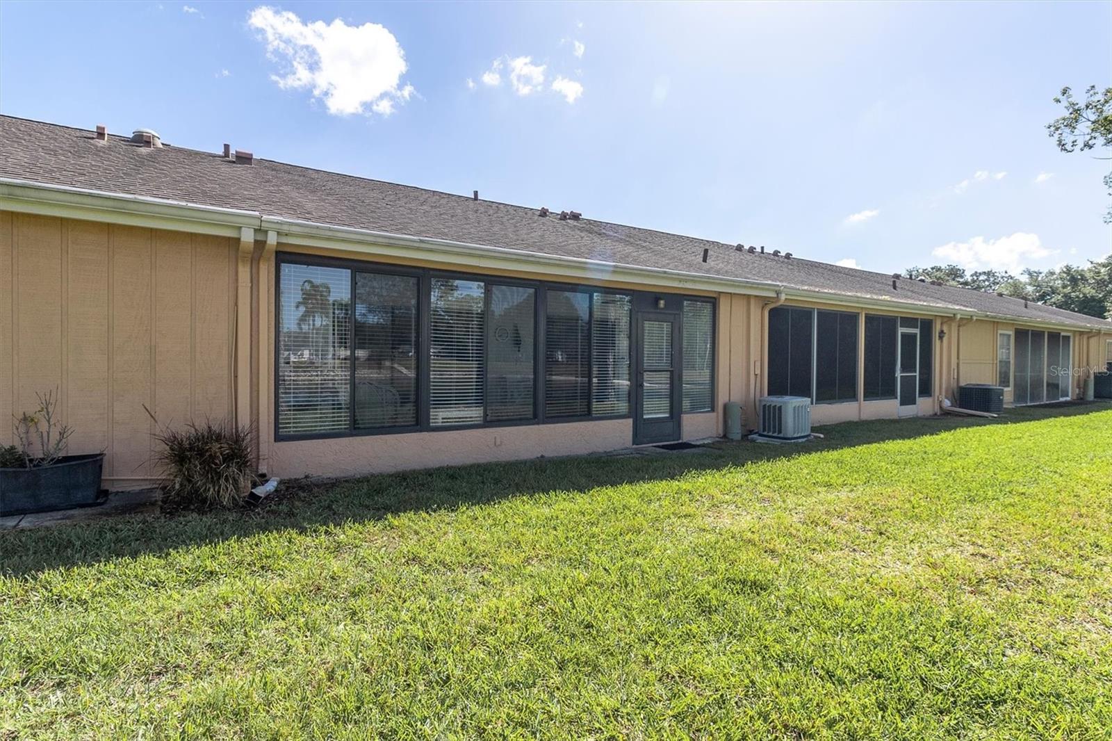 HERITAGE LAKE - Residential