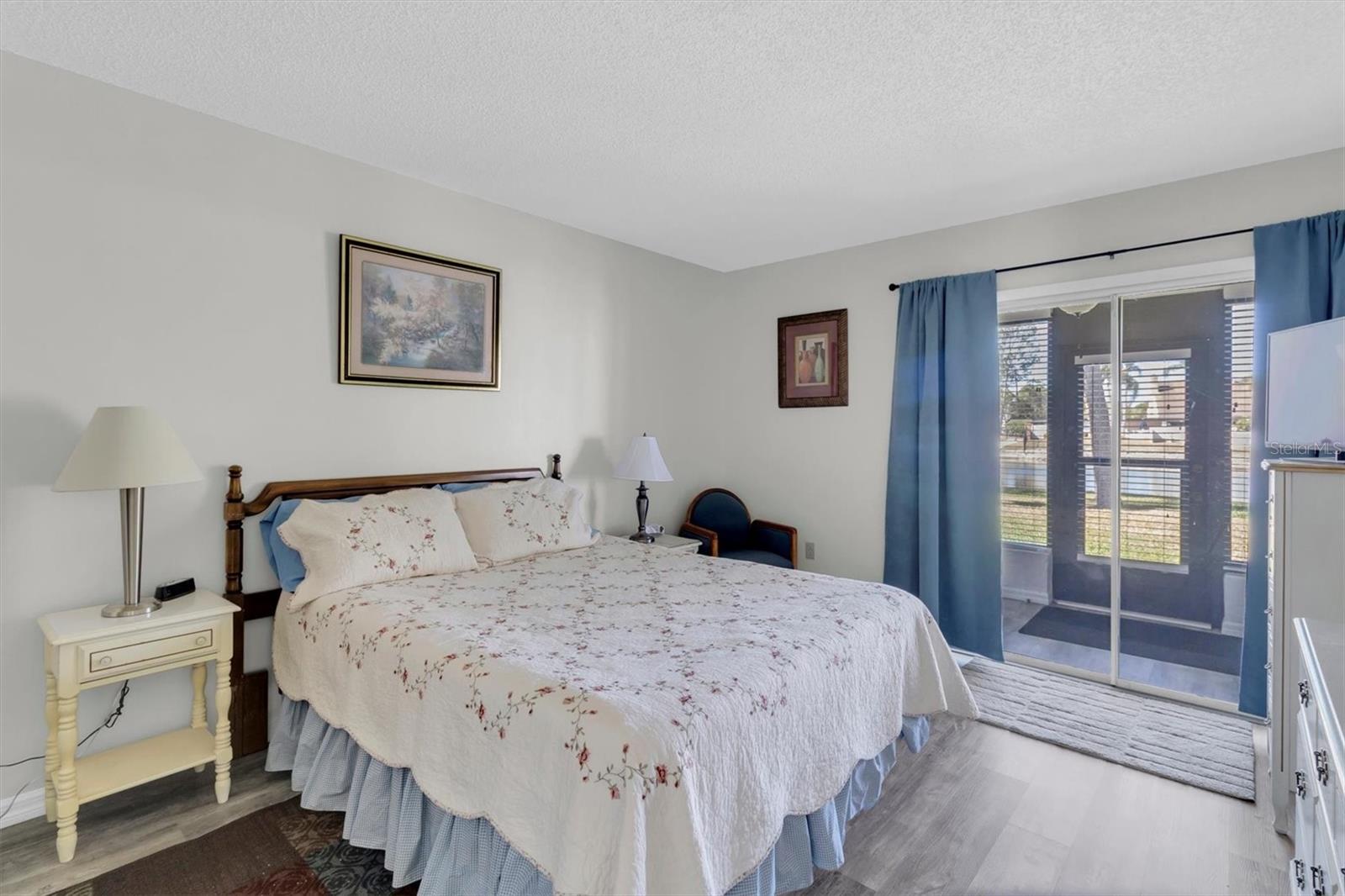 HERITAGE LAKE - Residential