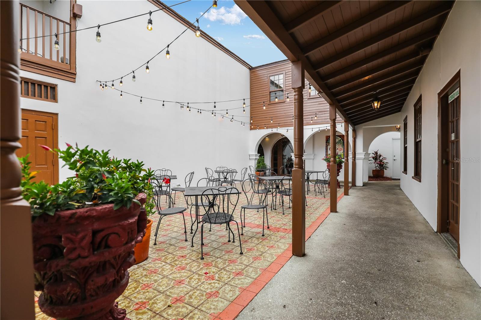 VILLA CALISSA TWNHMS - Residential