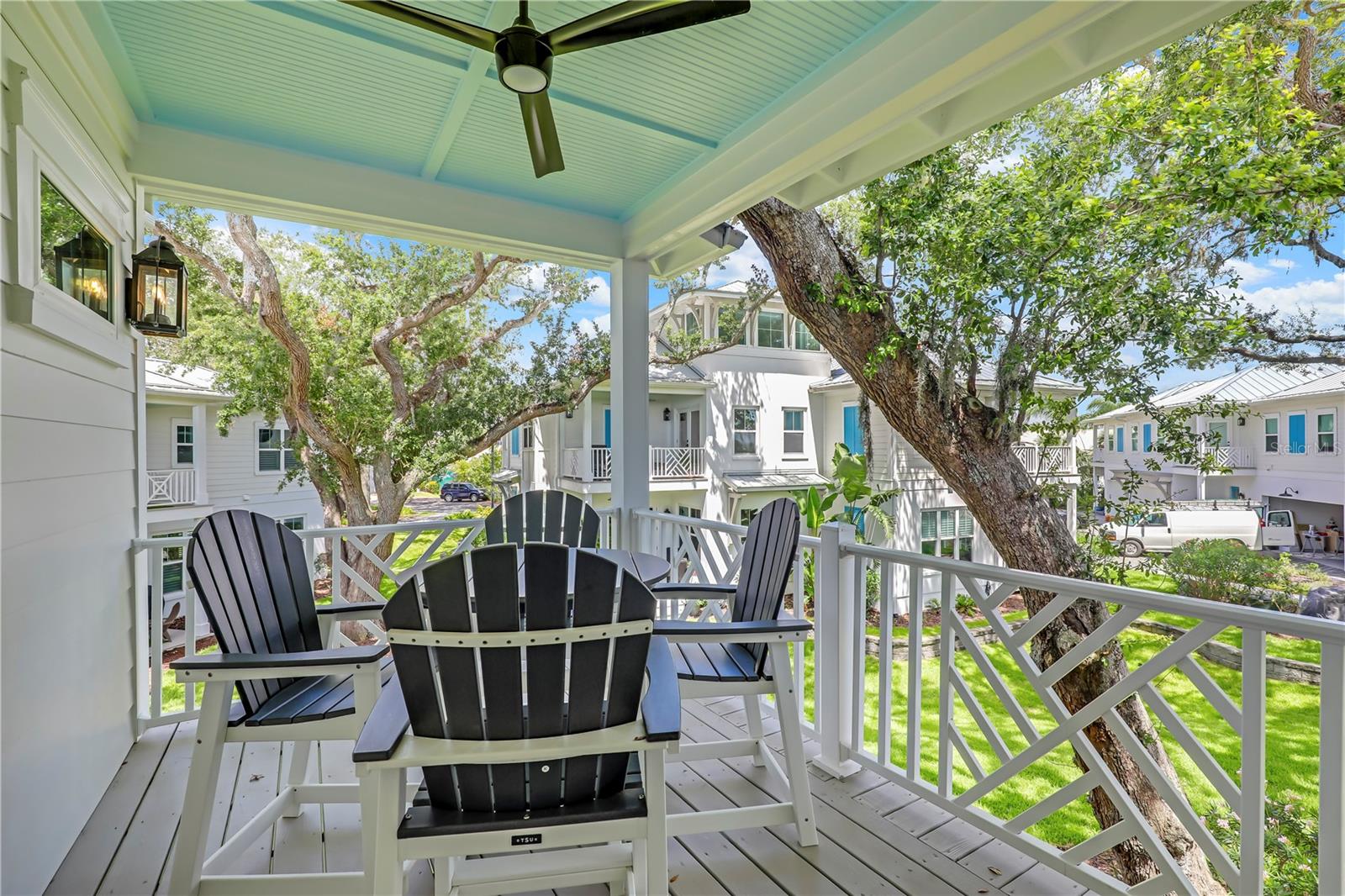 VILLA CALISSA TWNHMS - Residential