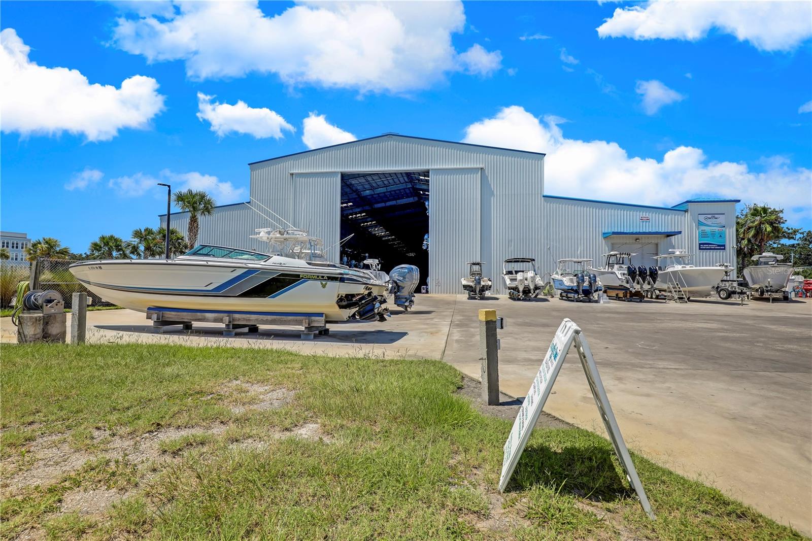 VILLA CALISSA TWNHMS - Residential